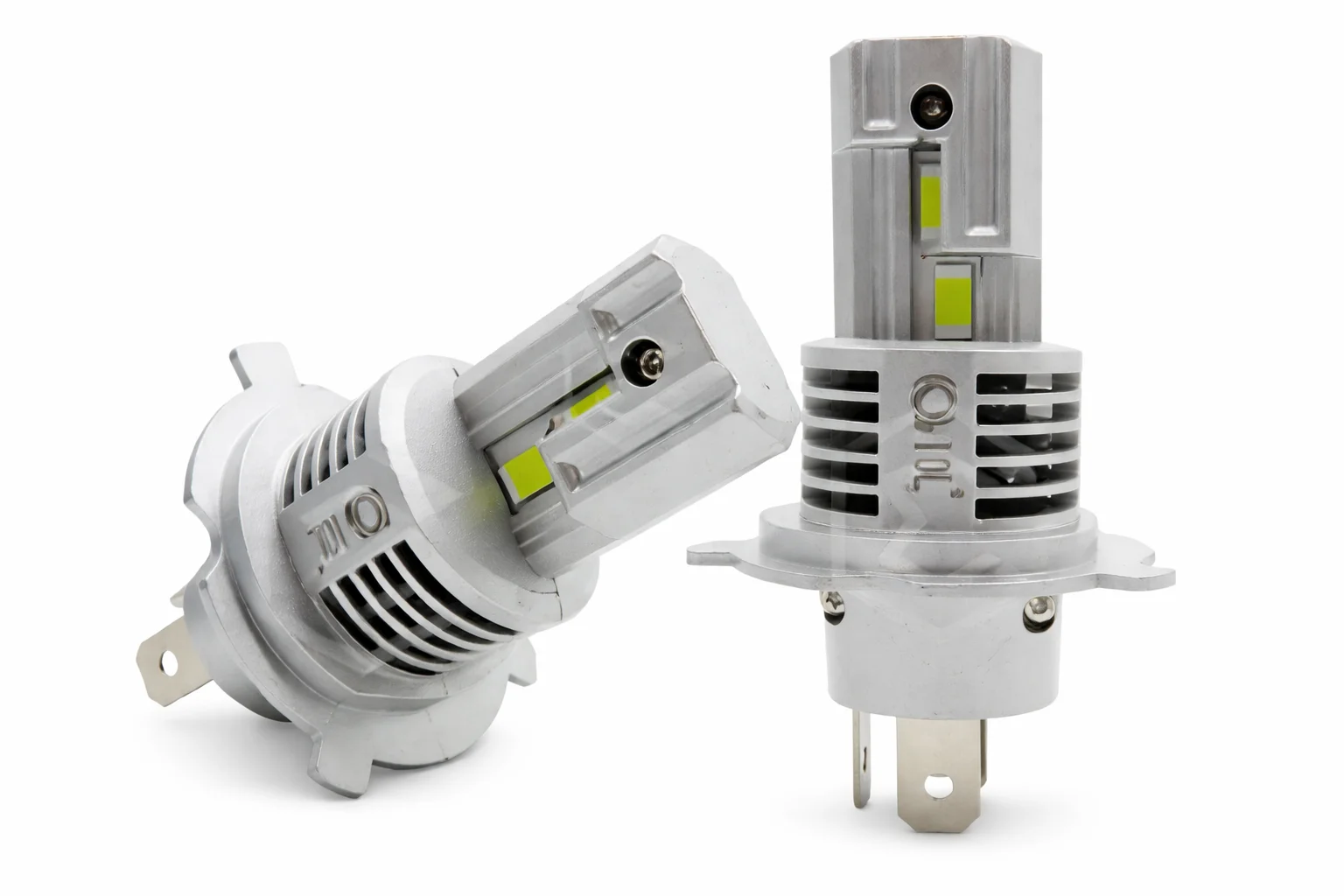 JUEGO DE FOCO SERIE CHROMITE H4 12V18V 35W LED CSP 6000K MI SMC TAMAÑO AL HALOGENO IOL-LHL-279