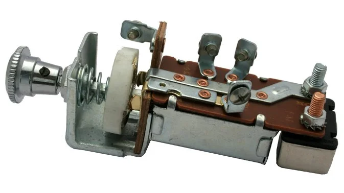 SWITCH DE LUZ UNIVERSAL C/RIOSTATO 6 TER 03476 IMPORTADO