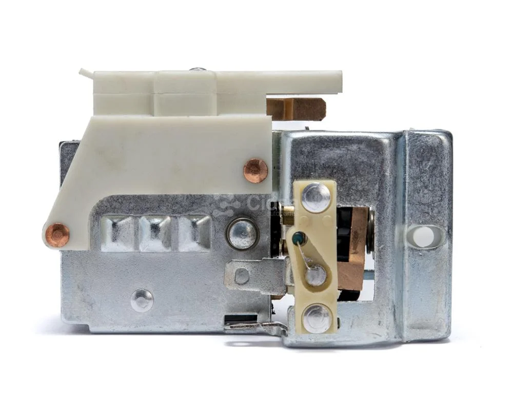 SWITCH DE LUZ CUB CHRYSLER DODGE 9 TER (2 TER LATERALES) DS346 / 39A068
