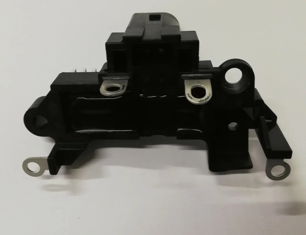 REGULADOR ALTERNADOR PRESTOLITE 12V 90 AMP 2 TER POINTER ARGENTINO K01206