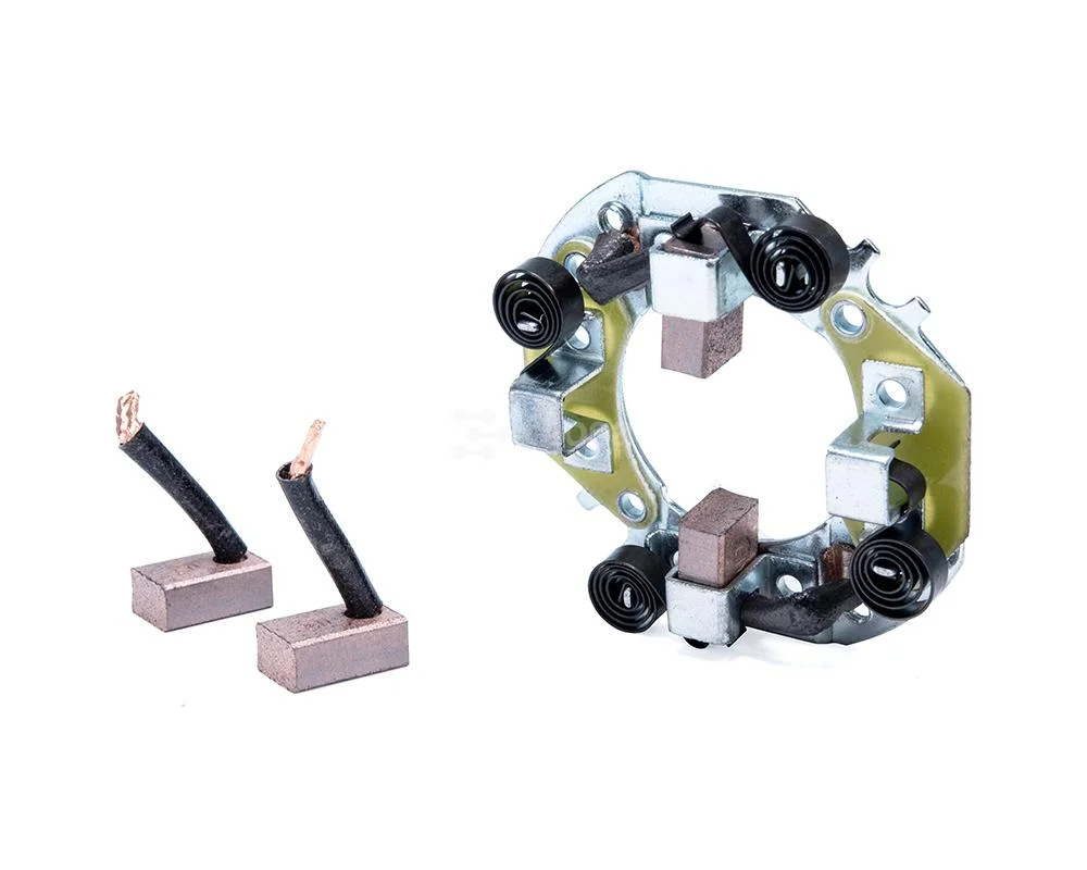 PORTA CARBON MARCHA HITACHI NISSAN ICHIVAN PICK UP PULSAR SAKURA SENTRA STANZA TSURU 12V 03042 / 69-8105 TOTAL