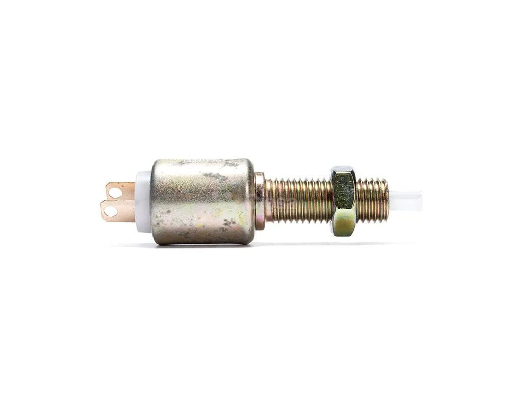 INTERRUPTOR DE FRENO / STOP C/TER DATSUN NISSAN SENTRA PICK UP 2 TER S04003 / SLS106