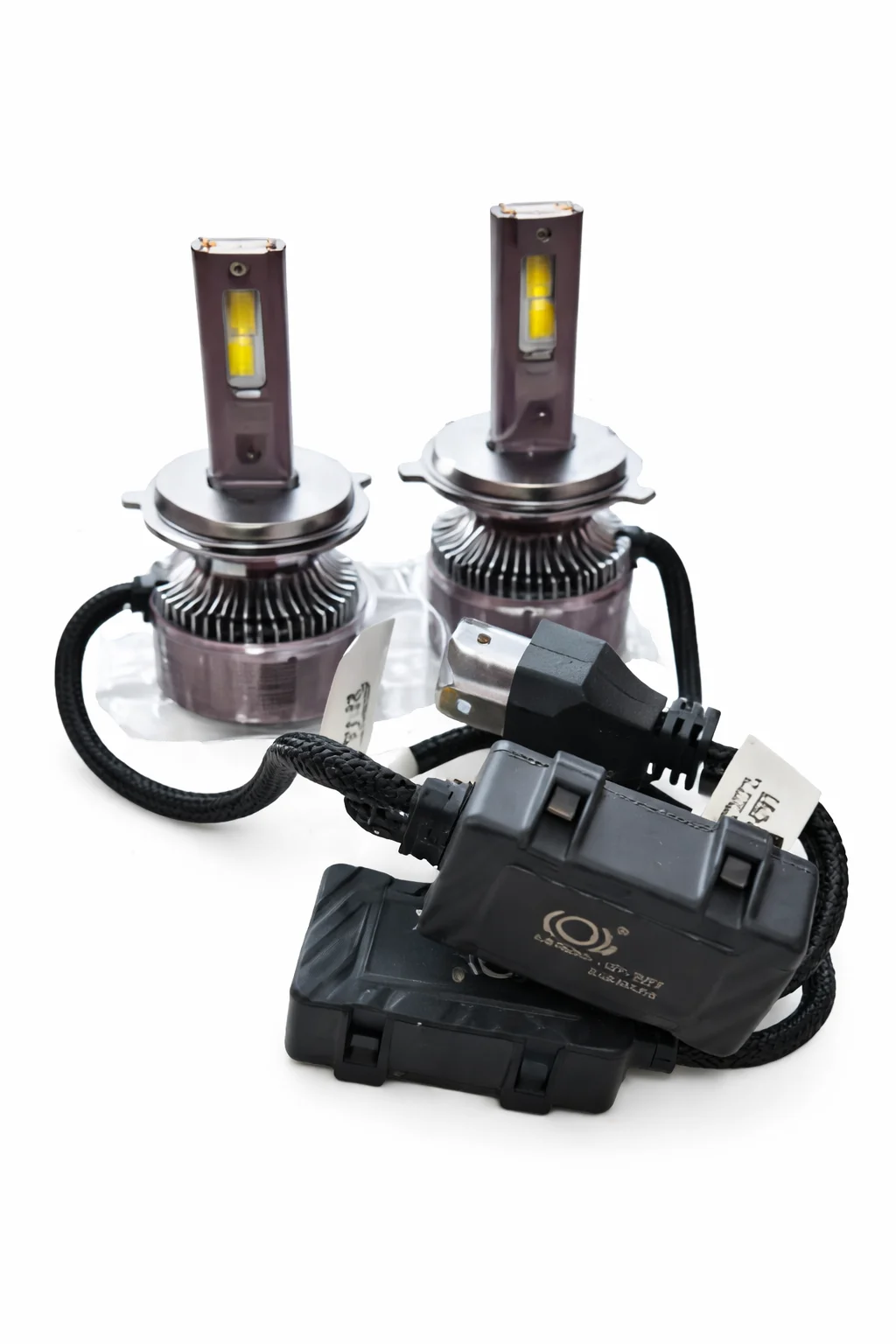 FOCO LED H4 SIN LUPA SERIES M150 9-30V 150W CON HIPER LED CON CANBUS IOL-LHL-233