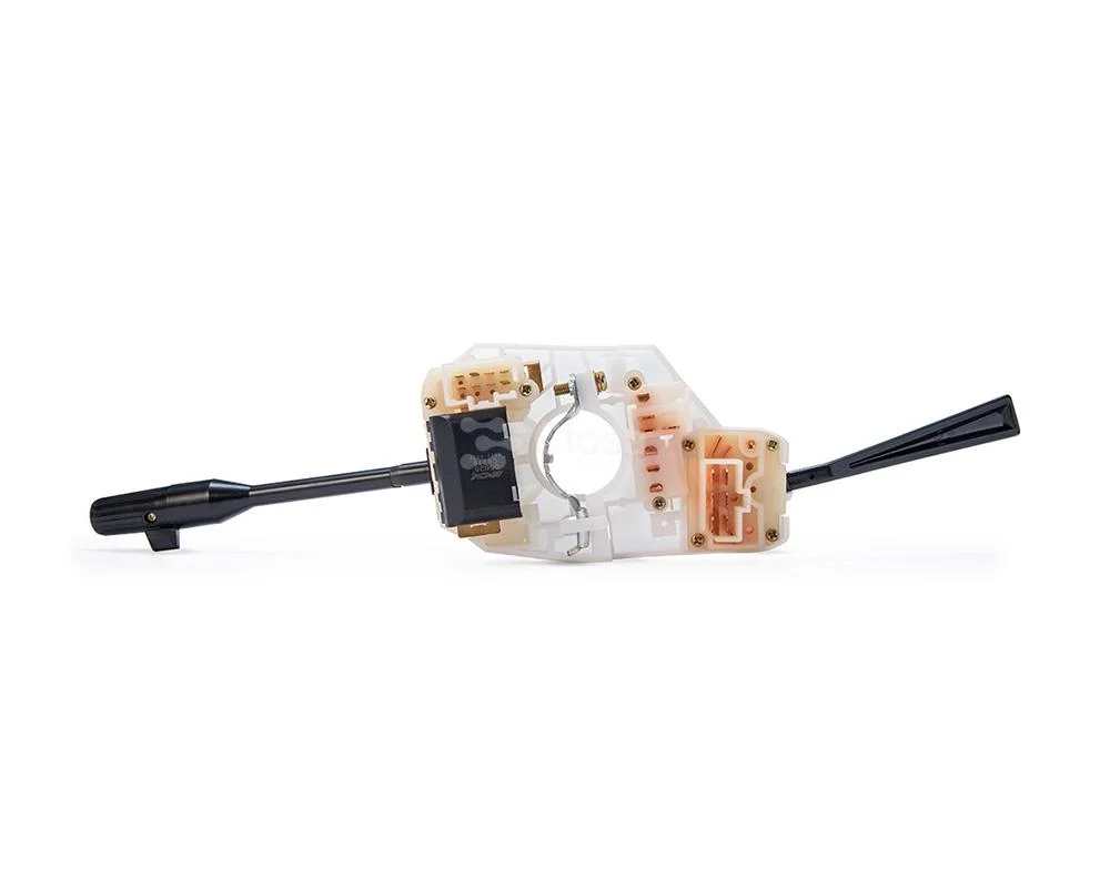 PALANCA DE DIRECCIONALES LIMPIADORES Y LUCES NISSAN DATSUN TSURU I 18 TER 2 CONECTORES P09286 / 25560-A05G0