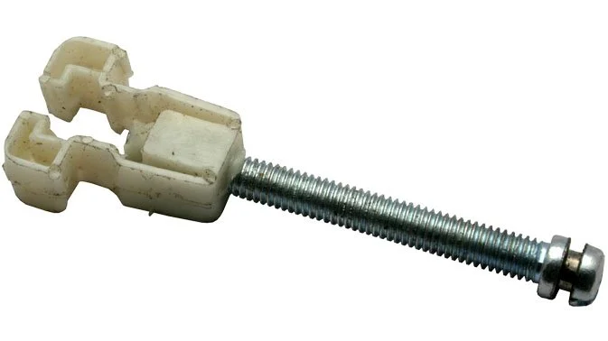 TORNILLO AJUSTADOR UNIVERSAL RAMBLER AJU02320 IMPORTADO