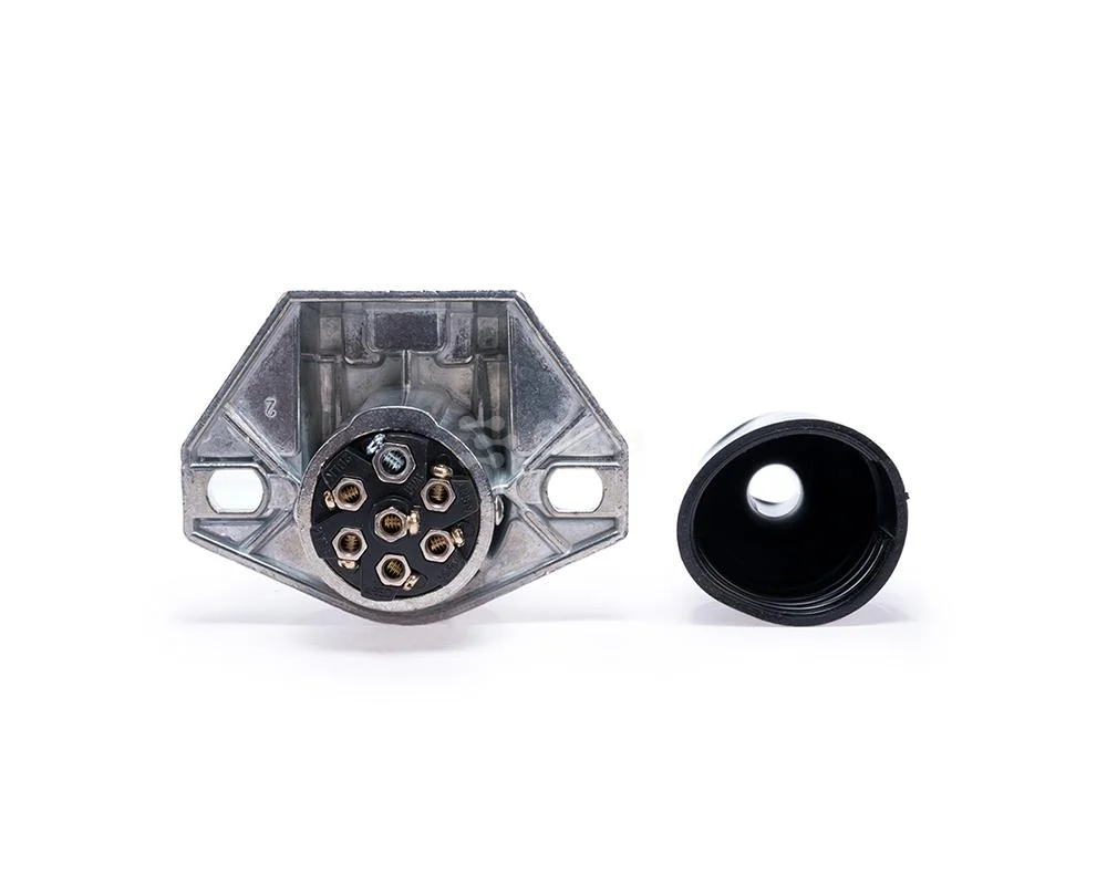CONECTOR PARA TRAILER HEMBRA 7 CABLES 04222 IMPORTADO