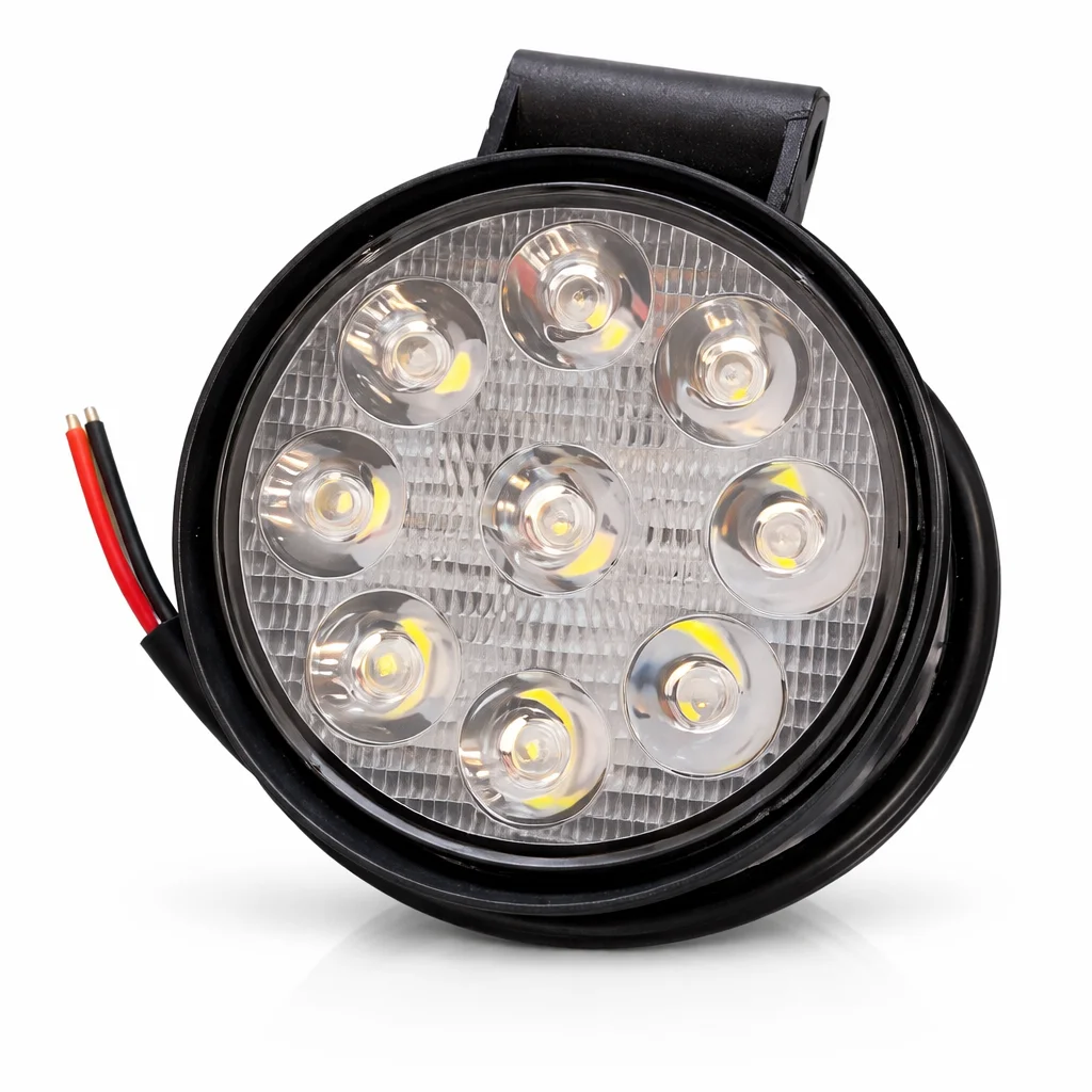 FARO LUZ BLANCA REDONDO 4" DE 9 LEDS FIJA CON ESTROBO 10-30V IOL-LFL-140